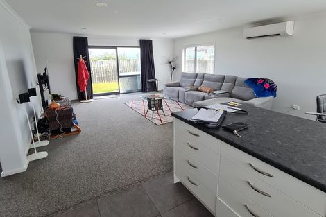 Photo of property in 63 Carroll Place, Owhata, Rotorua, 3010