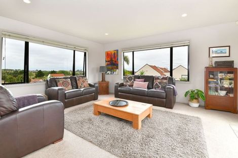 Photo of property in 127 Alec Craig Way, Gulf Harbour, Whangaparaoa, 0930