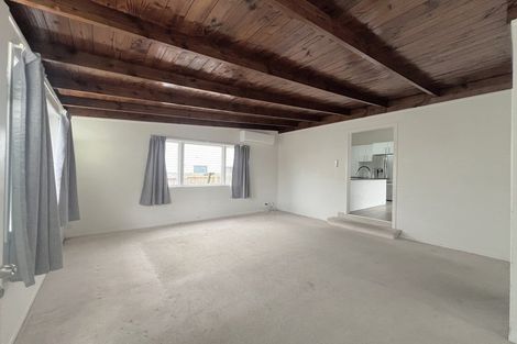 Photo of property in 52 Tiverton Road, Avondale, Auckland, 0600