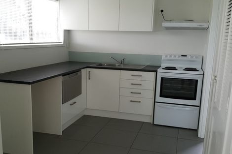 Photo of property in 1/126 Lynwood Road, New Lynn, Auckland, 0600