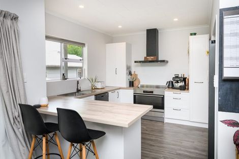 Photo of property in 1216 Rangiotu Road, Tiakitahuna, Palmerston North, 4477