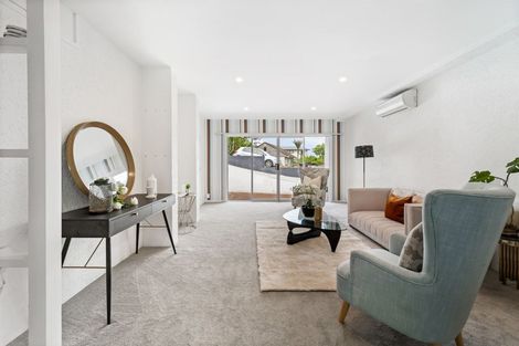 Photo of property in 26 Macnay Way, Murrays Bay, Auckland, 0630