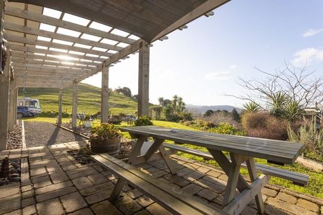Photo of property in 346 Kirikopuni Road, Parakao, Whangarei, 0172