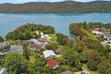 Photo of property in 231 Tukere Drive, Whangamata, 3620