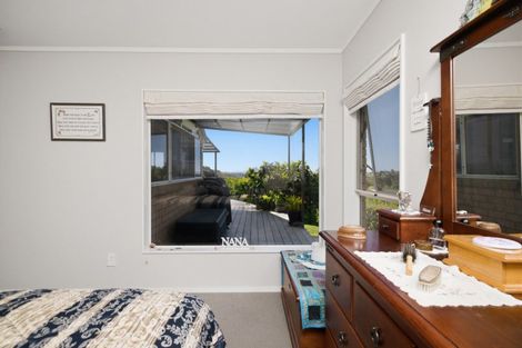 Photo of property in 91 Waikite Road, Welcome Bay, Tauranga, 3175