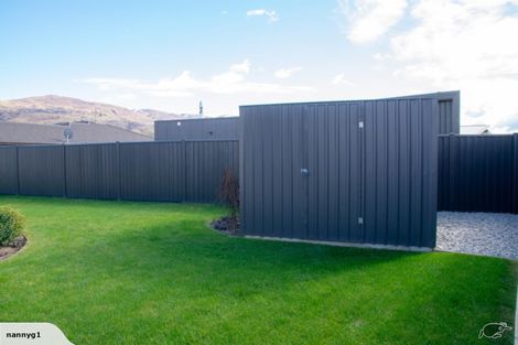 Photo of property in 9 Caledonian Place, Cromwell, 9310