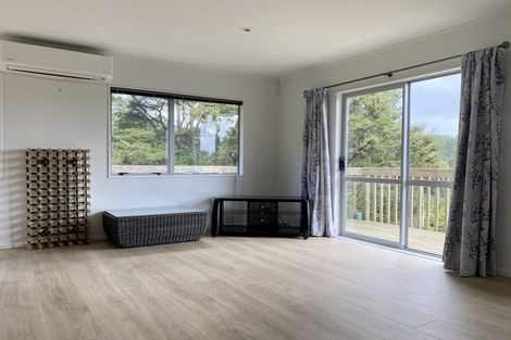 Photo of property in 8 Phillip Avenue, Glen Eden, Auckland, 0602