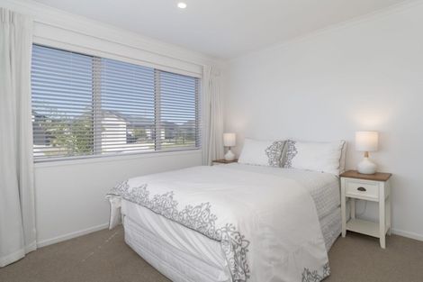 Photo of property in 6 Batty Street, Papamoa Beach, Papamoa, 3118