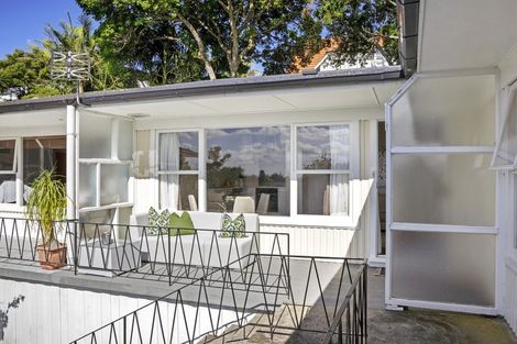 Photo of property in 2/61a Balmoral Road, Mount Eden, Auckland, 1024