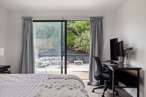 Photo of property in 5 Minsons Lane, Kennedys Bush, Christchurch, 8025