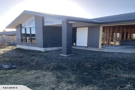 Photo of property in 26 Magnolia Crescent, Tawhero, Whanganui, 4501