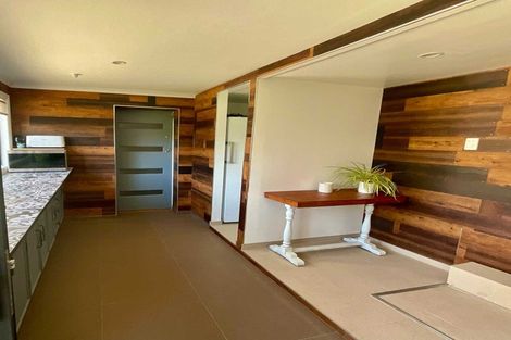 Photo of property in 101 Seaward Road, Edendale, 9825