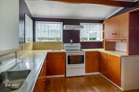 Photo of property in 17 Epping Place, Richmond Heights, Taupo, 3330