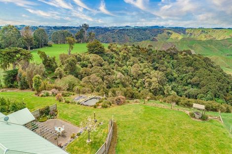 Photo of property in 16 Tokomaru Road West, Brunswick, Whanganui, 4571