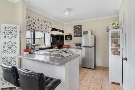Photo of property in 73b Esmeralda Street, Welcome Bay, Tauranga, 3112