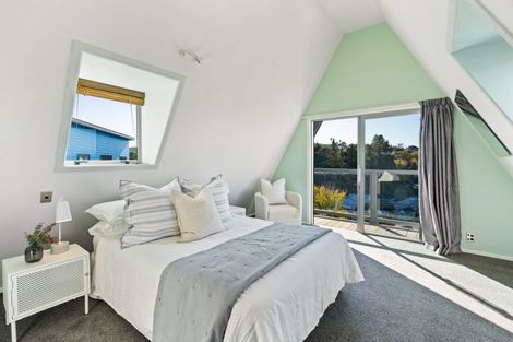 Photo of property in 6 Fitzroy Road, Bluff Hill, Napier, 4110