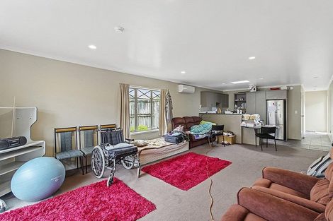 Photo of property in 9/201 Massey Street, Frankton, Hamilton, 3204