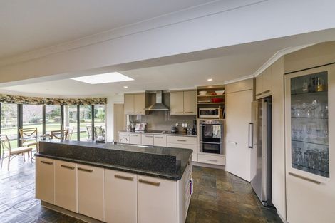 Photo of property in 84 Oroua Road, Kairanga, Palmerston North, 4475