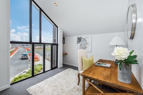 Photo of property in 21 Sunderland Avenue, Hobsonville, Auckland, 0616