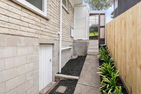 Photo of property in 1/99 Mountbatten Avenue, Hillcrest, Auckland, 0627