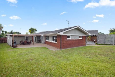 Photo of property in 18 Lakeside Drive, Pahurehure, Papakura, 2113