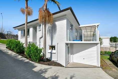 Photo of property in 954 Whangaparaoa Road, Manly, Whangaparaoa, 0930
