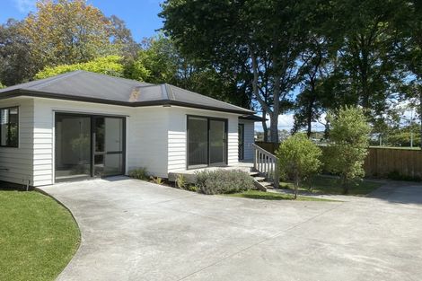 Photo of property in 40 Trinidad Road, Sunnynook, Auckland, 0620