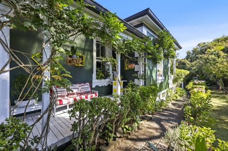 Photo of property in 39 Mangere Road, Otahuhu, Auckland, 1062