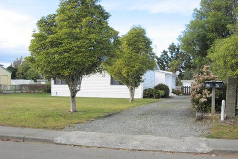 Photo of property in 6a Sutherland Street, Te Anau, 9600