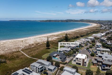 Photo of property in 38 Rita Way, Omaha, 0986