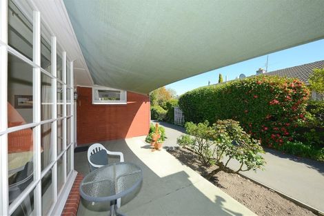Photo of property in 22 Ambleside Drive, Burnside, Christchurch, 8053