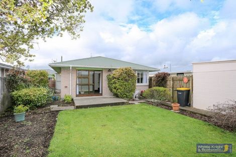 Photo of property in 2/83 Roberta Drive, Somerfield, Christchurch, 8024
