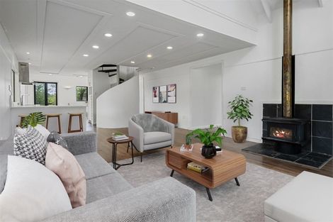 Photo of property in 87 Tawa Road, Kumeu, 0891