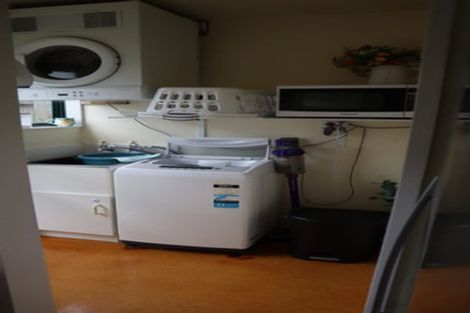 Photo of property in 11a Sullivan Avenue, Woolston, Christchurch, 8023