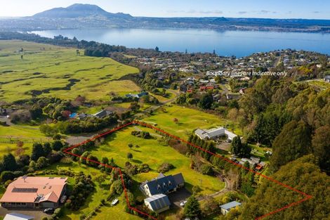 Photo of property in 25 Te Moenga Park, Acacia Bay, Taupo, 3330