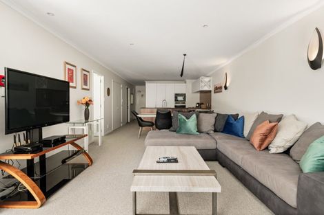 Photo of property in 111/136 Marine Parade, Mount Maunganui, 3116