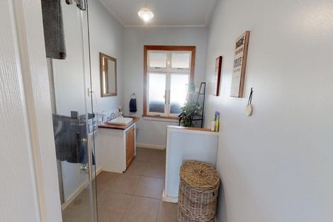 Photo of property in 2079 Kimbolton Road, Kiwitea, Feilding, 4777