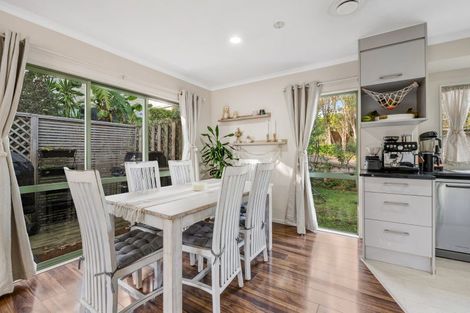 Photo of property in 25a Jelas Road, Red Beach, 0932