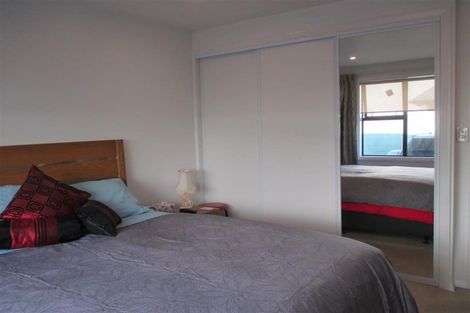 Photo of property in 1/111 Aikmans Road, Merivale, Christchurch, 8014