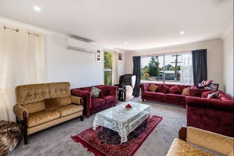 Photo of property in 15 Kotare Street, Hilltop, Taupo, 3330