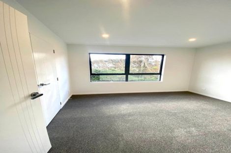 Photo of property in 3 Dundale Avenue, Blockhouse Bay, Auckland, 0600
