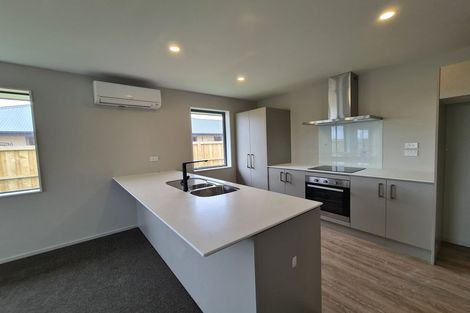 Photo of property in 62 Broadway Parade, Rolleston, 7615