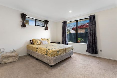 Photo of property in 6 Clover Drive, Henderson, Auckland, 0610