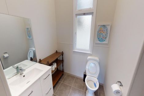 Photo of property in 77 Ruahine Street, Roslyn, Palmerston North, 4414