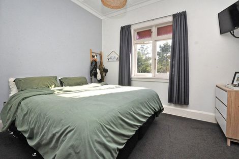 Photo of property in 47 View Road, Henderson, Auckland, 0612