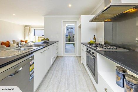 Photo of property in 58 Arrowsmith Drive, Flat Bush, Auckland, 2019