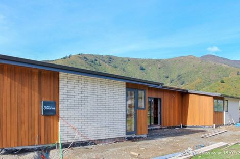 Photo of property in 11b Beach Road, Waikawa, Picton, 7220