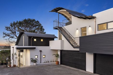 Photo of property in 63a Beresford Street, Bayswater, Auckland, 0622