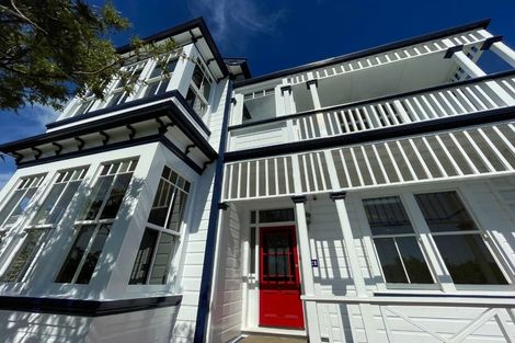 Photo of property in 21 Austin Street, Mount Victoria, Wellington, 6011