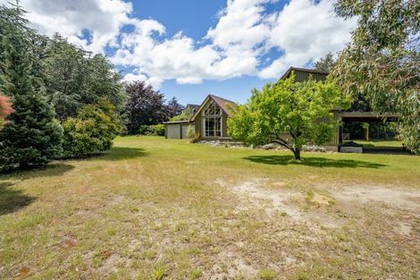 Photo of property in 197 Beacon Point Road, Wanaka, 9305